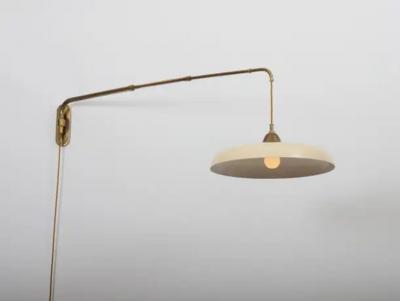 Arredoluce Triennale Mid century Extending wall light c1950 Italy