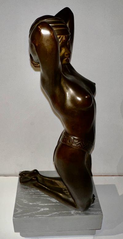 Art Deco Bronze Female Statue Egyptian Inspired Headdress and Waist Treatment