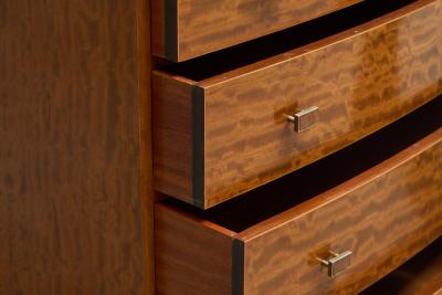 Art Deco Chest of Drawers in Wonderfully Expressive Maple England 1930s