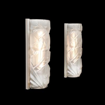 Art Deco Molded Frosted Glass w Abstract Cubist Geometric Motif Sconces