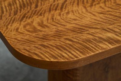 Art Deco Pedestal Side Table in Wood with Expressive Grain 1930s