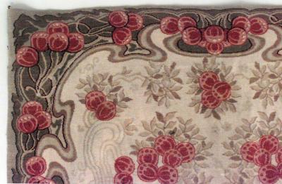 Art Nouveau Beige and Green Velvet Table Cover