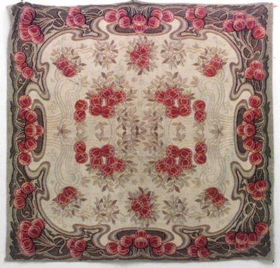 Art Nouveau Beige and Green Velvet Table Cover