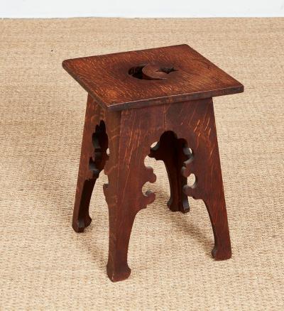 Arts Crafts Drinks Table