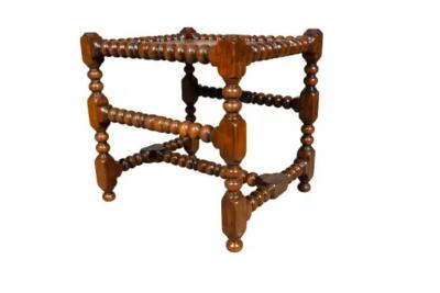 Arts and Crafts Walnut Turned Wood Bench