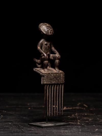Ashanti Comb representing Female sitting Figure Ghana