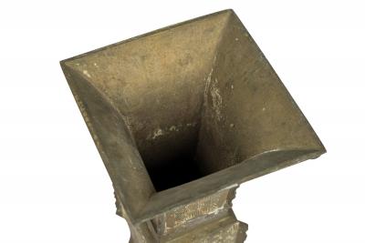 Asian Chinese style Metal Vase