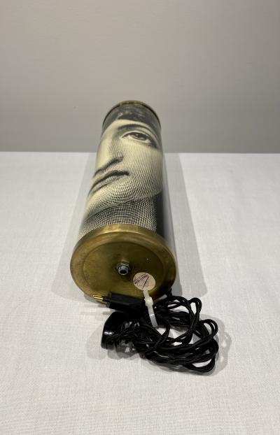 Atelier Fornasetti Table lamp by Fornasetti model Julia 