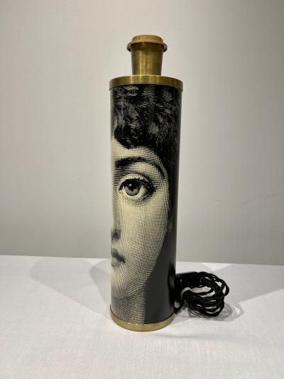 Atelier Fornasetti Table lamp by Fornasetti model Julia 