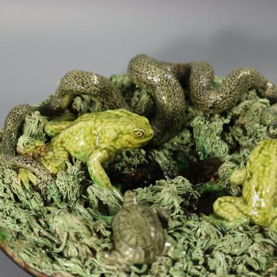 Augusto Baptista de Carvalho Palissy Majolica Frog Plate