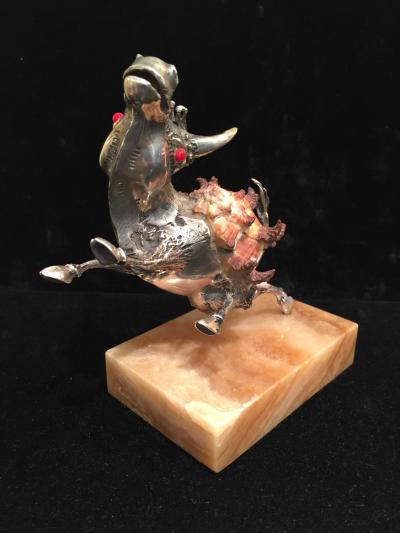 Aurelio Teno Pair of Teno Silver Sea Shell Red Stone Eye Zodiac Figures