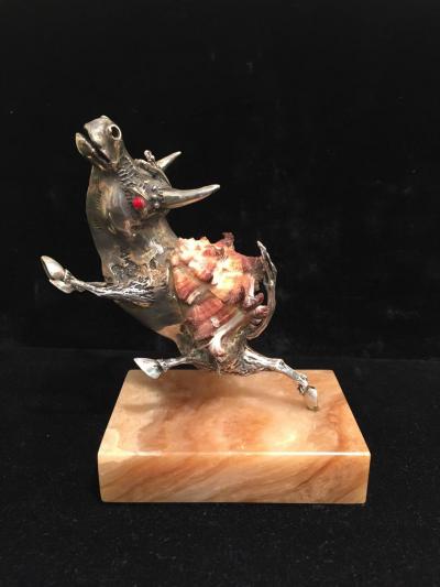 Aurelio Teno Pair of Teno Silver Sea Shell Red Stone Eye Zodiac Figures