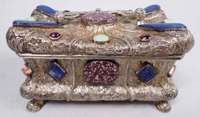 Austrian Biedermeier Jeweled Silver Gilt Casket with Cameos 1846