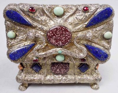 Austrian Biedermeier Jeweled Silver Gilt Casket with Cameos 1846