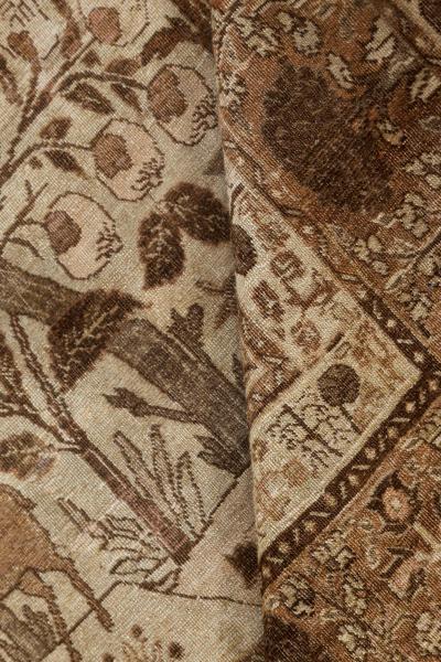 Autehntic Persian Tabriz Handmade Wool Rug