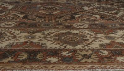 Authentic Persian Bakhtiari Handmade Wool Rug