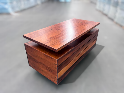 Ava Brazilian Modern Desk with Eight Drawers in Hardwood by Ava 1960s Brazil