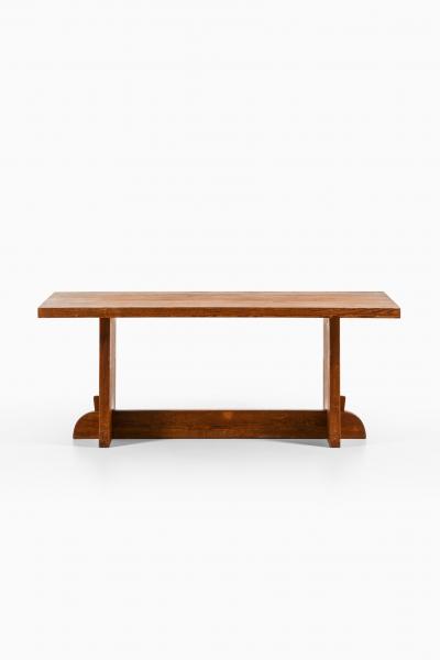 Axel Einar Hjorth AXEL EINAR HJORTH DINING TABLE