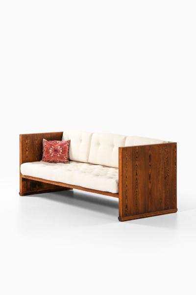 Axel Einar Hjorth Sofa in Pine and Boucl Attributed to Axel Einar Hjorth 1930s