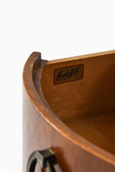 Axel Larsson Pair of Bedside Tables Side Tables in Mahogany by Axel Larsson 1940s