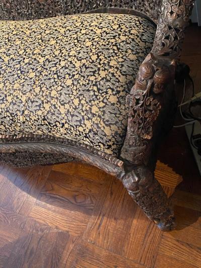 BEAUTIFUL ANTIQUE BURMESE HAND CARVED ANIMALIER SETTEE