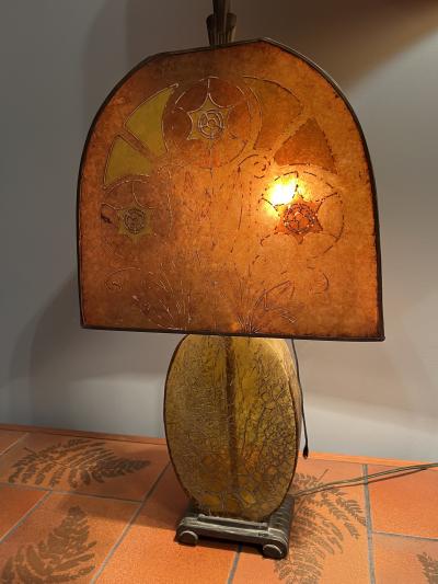 BEAUTIFUL ART DECO AMBER CRACKLE GLASS LAMP WITH MICA SHADE