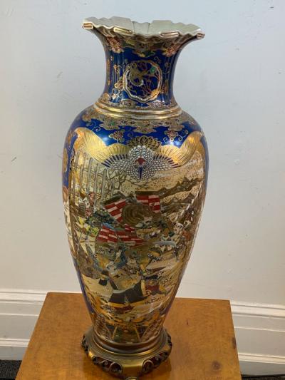 BEAUTIFUL ORNATE ANTIQUE SATSUMA VASE WITH BRONZE BASE