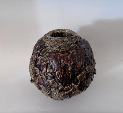 BLACK KARATSU URUSHI TSUBO JAPANESE JAR by Kodai Ujiie Japanese b 1990 