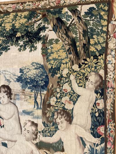 Bacchanale d Enfants avec une ch vre Antique Tapestry
