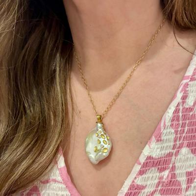 Barbara Heinrich Jumbo Iridescent Baroque Pearl Diamond Gold Necklace Barbara Heinrich 2025