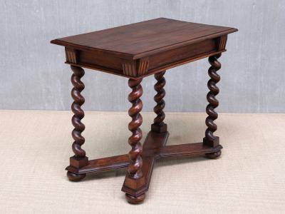 Baroque Style Oak Console Table with Twist Legs Sweden Late 19th Century