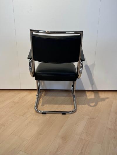 Bauhaus Cantilever Armchair Chromed Tubular Steel Leather Germany circa 1935
