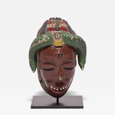 Baule Kpan Mask