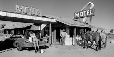 Beau Simmons The Four Aces Motel 10 