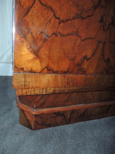 Beautiful Book Match Veneer Vitrine Art Deco