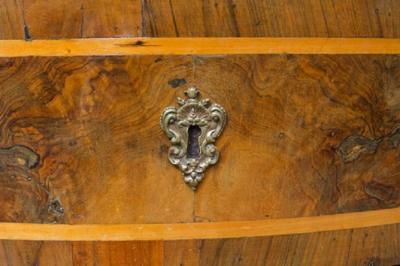 Beautiful Italian Baroque Chest of Drawers