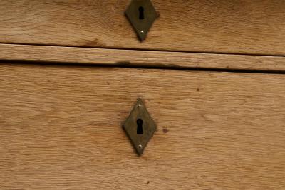 Beautiful Provincial Vernacular Chest of Drawers in Solid Oak 19th Century