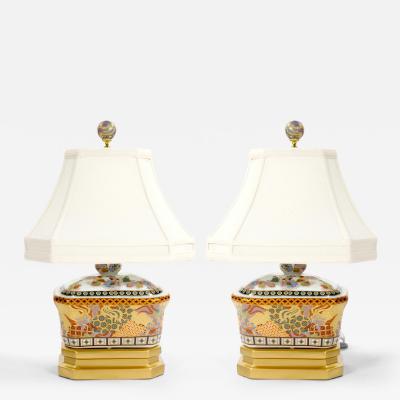 Beautiful Satsuma Style Decorations Elegant Gilt Gold Detailing Porcelain Lamp