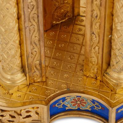 Belle poque period ormolu and porcelain mantel clock in Moorish style
