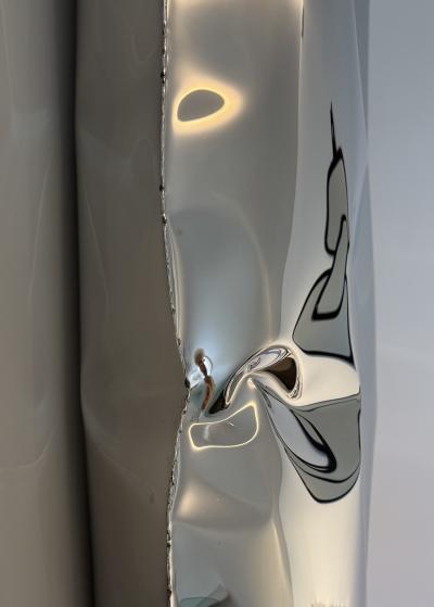 Ben Storms InHale wall piece