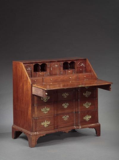 Benjamin Frothingham CHIPPENDALE BLOCK FRONT DESK Attributed to Benjamin Frothingham