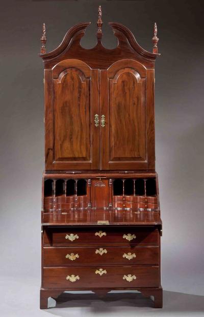 Benjamin Frothingham Early Queen Anne Bonnet Top Secretary