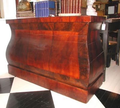 Bentwood Counter