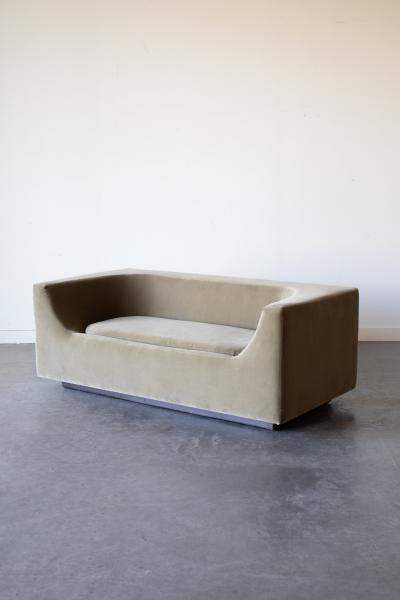 Bernard Govin Elliptique Sofa by Bernard Govin 1965
