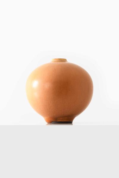 Berndt Friberg Scandinavian Modern Ceramic Vase by Berndt Friberg 1958