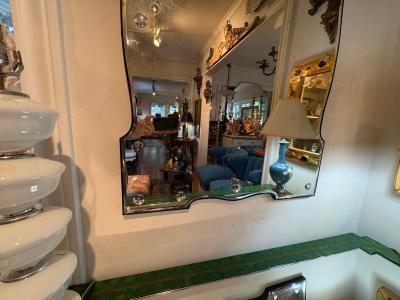 Beveled Bullseye Venetian Mirror