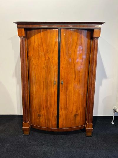 Biedermeier Armoire Walnut Veneer Full Columns Vienna Austria circa 1825