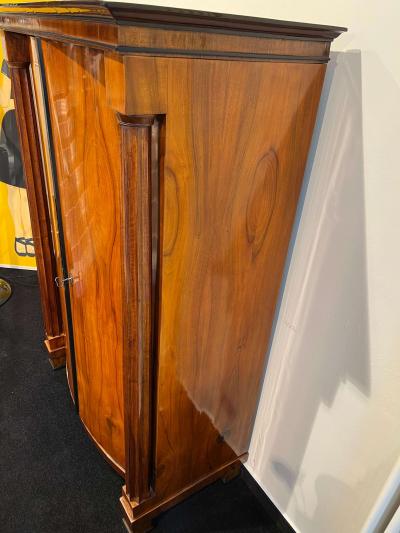 Biedermeier Armoire Walnut Veneer Full Columns Vienna Austria circa 1825