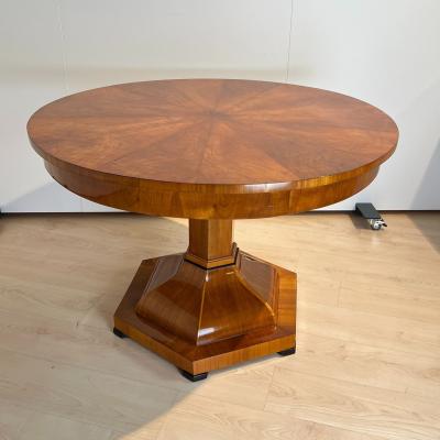 Biedermeier Center Table Cherry Wood and Veneer Austria circa 1820