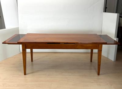 Biedermeier Expandable Dining Table Cherry Wood Chestnut France circa 1820